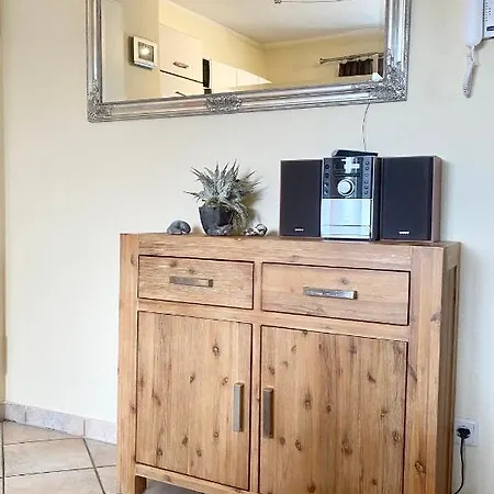 Auf Ruegen Mit Boddenblick * Groß Zicker