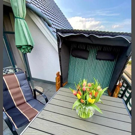 Appartement Auf Ruegen Mit Boddenblick
