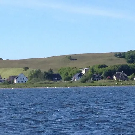 Auf Rügen Mit Boddenblick * Groß Zicker