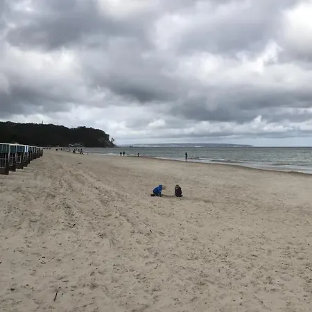 Auf Ruegen Mit Boddenblick Groß Zicker