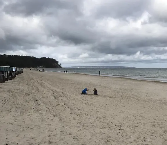 Auf Ruegen Mit Boddenblick Groß Zicker
